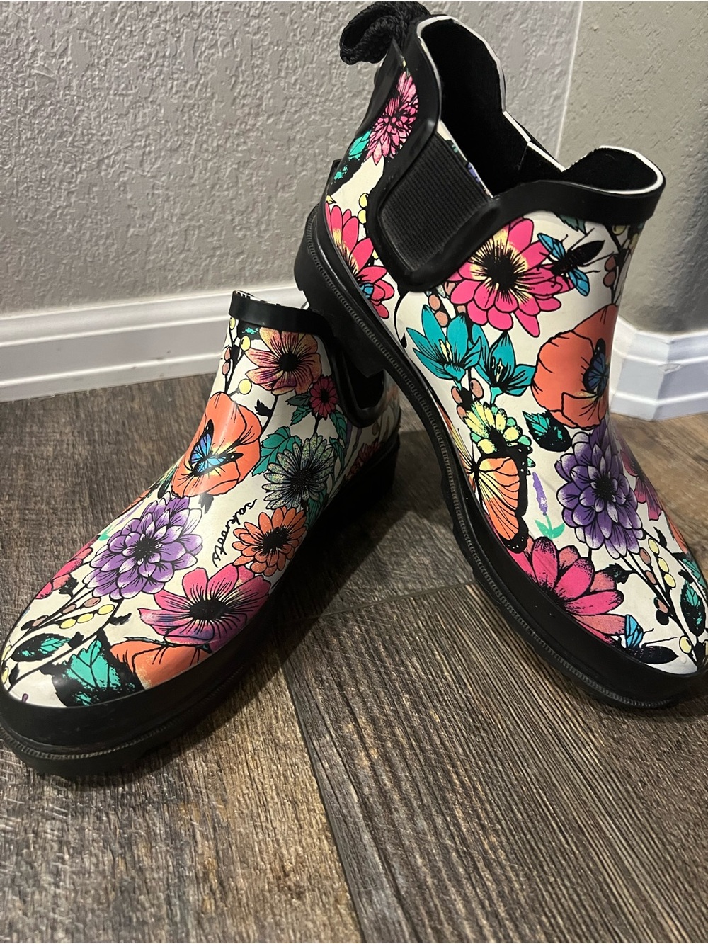 Sakroots Floral Chelsea Rain/Garden Boots - Multicolor Pink Teal Purple Orange